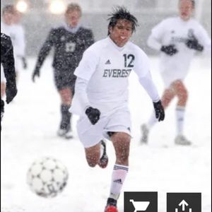 Meet your Posher, Raul